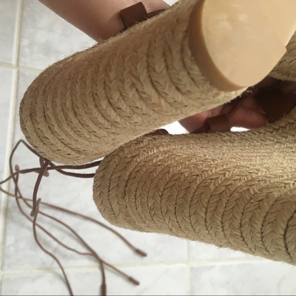 Polo Ralph Lauren Cognac Calfskin Estelle Wedges - Picture 9 of 11